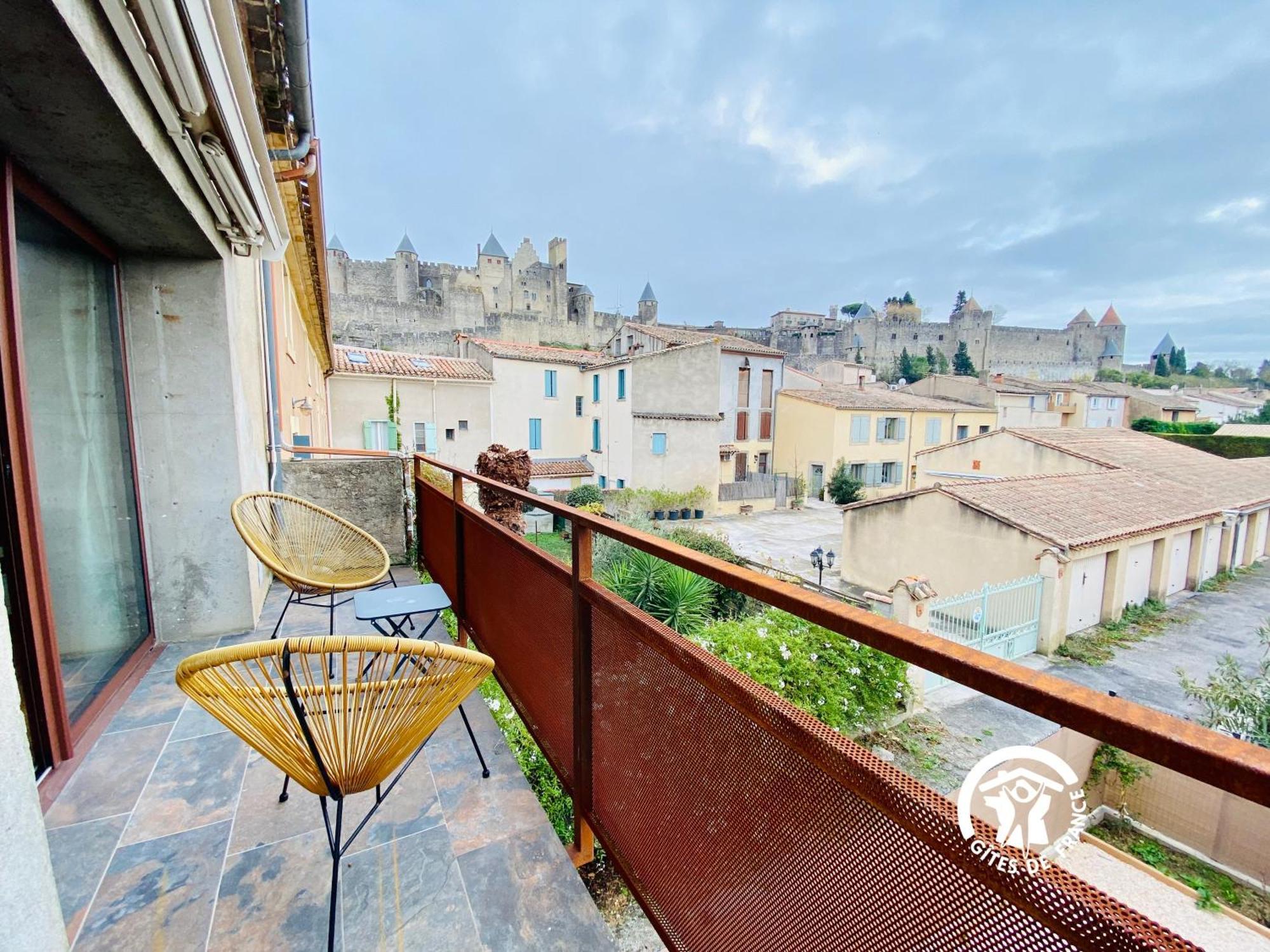 Loft Cocon Climatise - Imprenable Vue Sur Le Chateau Comtal قرقشونه المظهر الخارجي الصورة